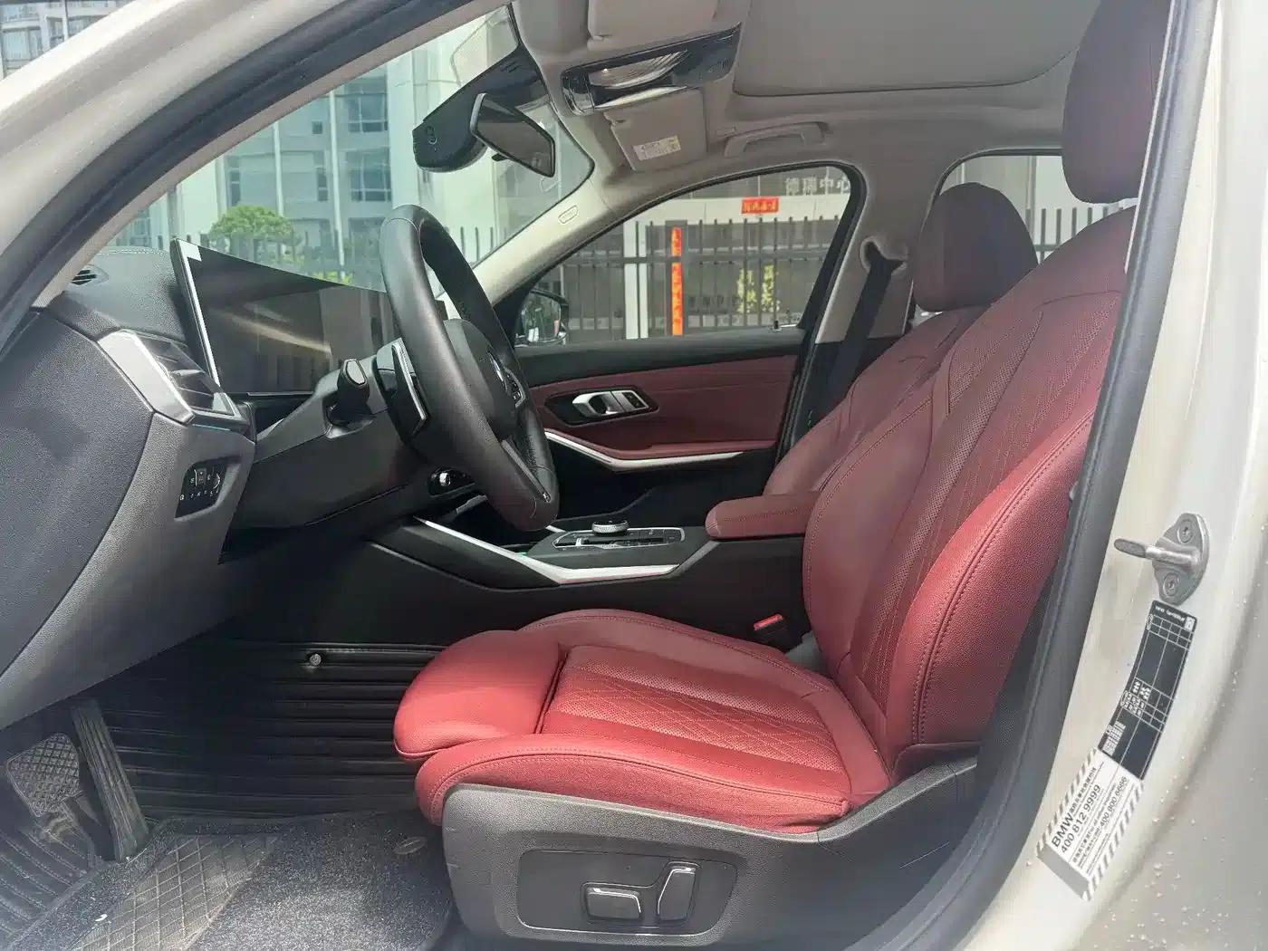 2024 BMW 3 Series 325i M Sport Package — миниатюра 9
