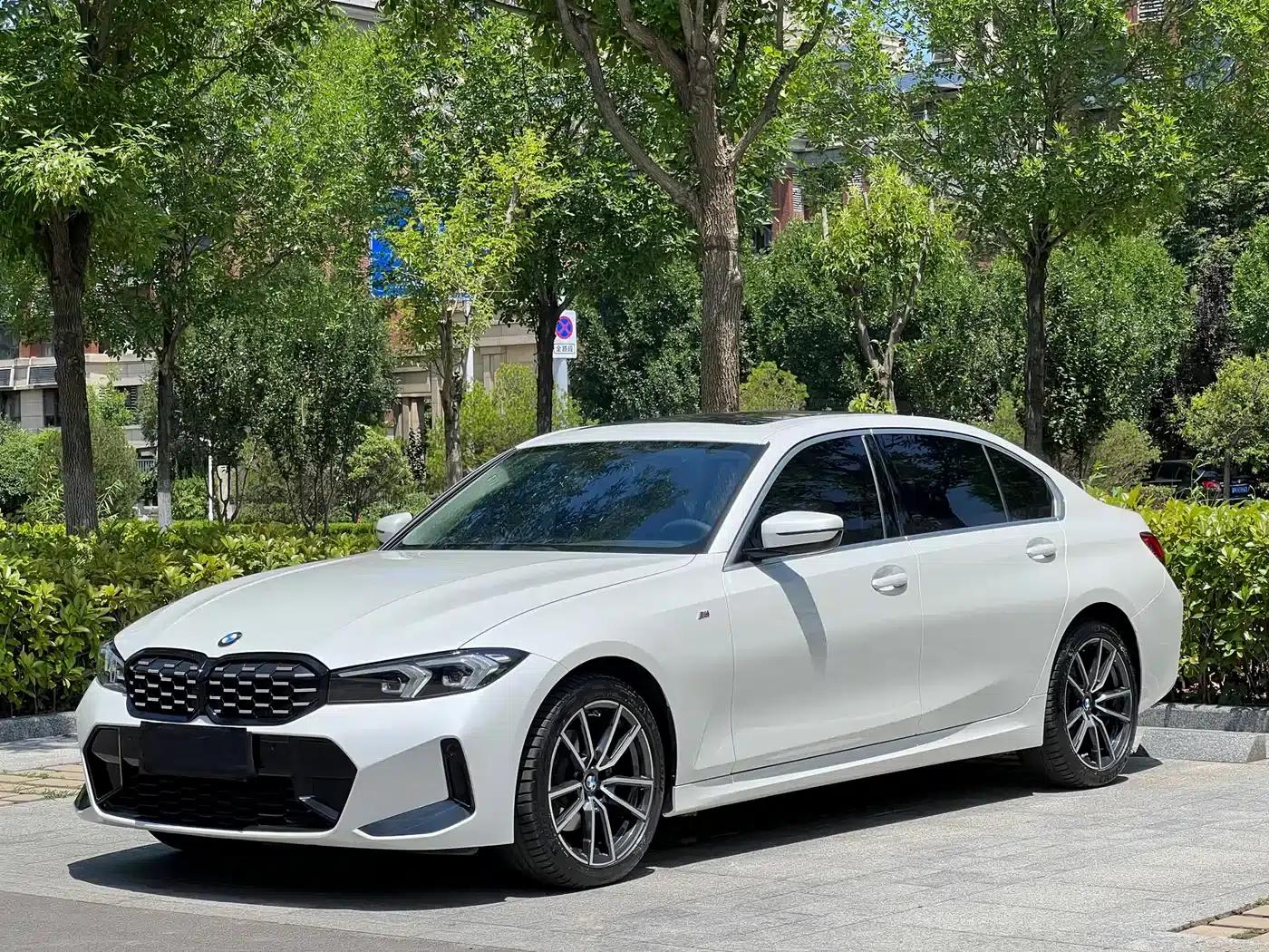 2023 BMW 3 Series 320Li M Sport Package — миниатюра 1