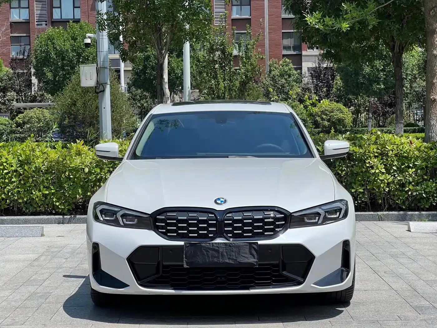 2023 BMW 3 Series 320Li M Sport Package — миниатюра 2