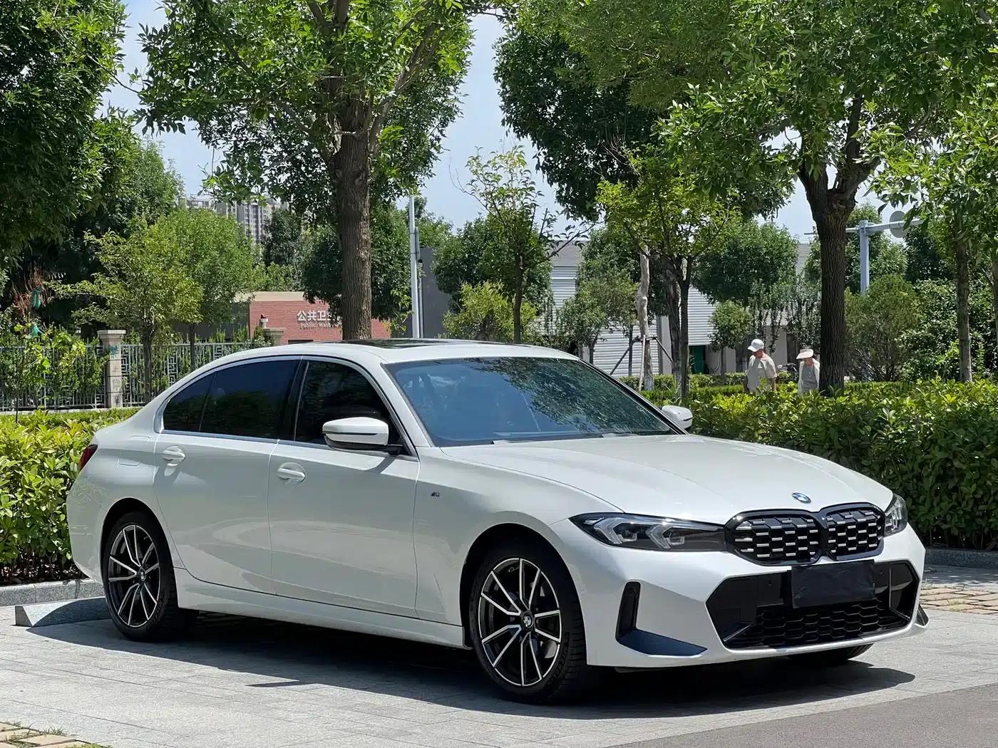 2023 BMW 3 Series 320Li M Sport Package — миниатюра 3