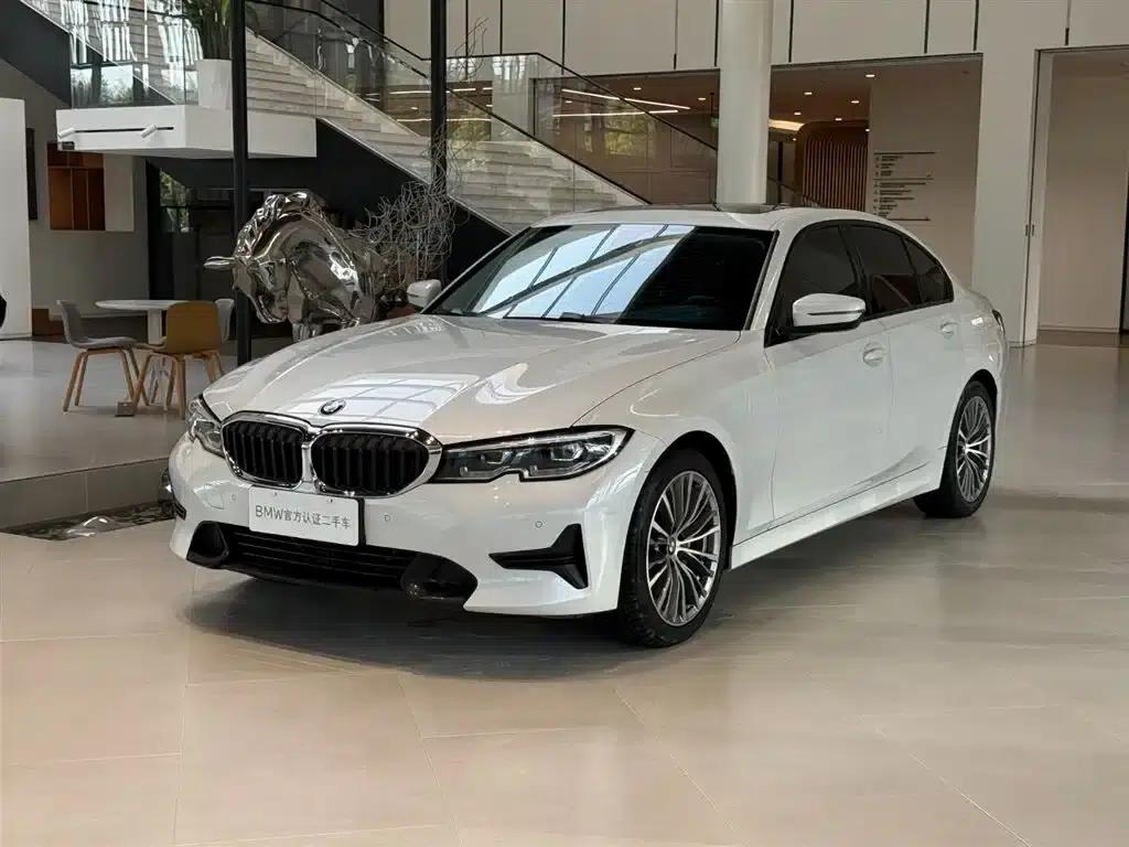 2021 BMW 3 Series Facelift 320i Sport Package — миниатюра 1