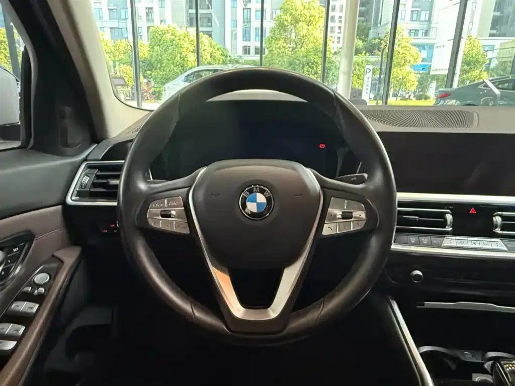 2021 BMW 3 Series Facelift 320i Sport Package — миниатюра 8