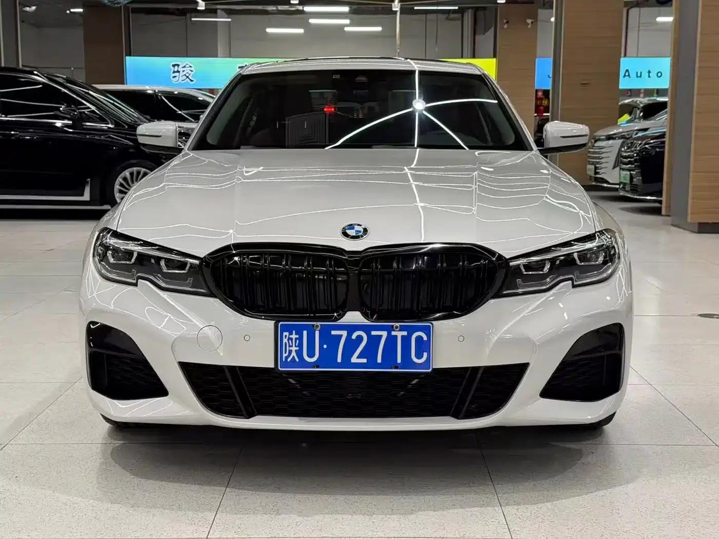 2022 BMW 3 Series 325Li M Sport Package — миниатюра 2