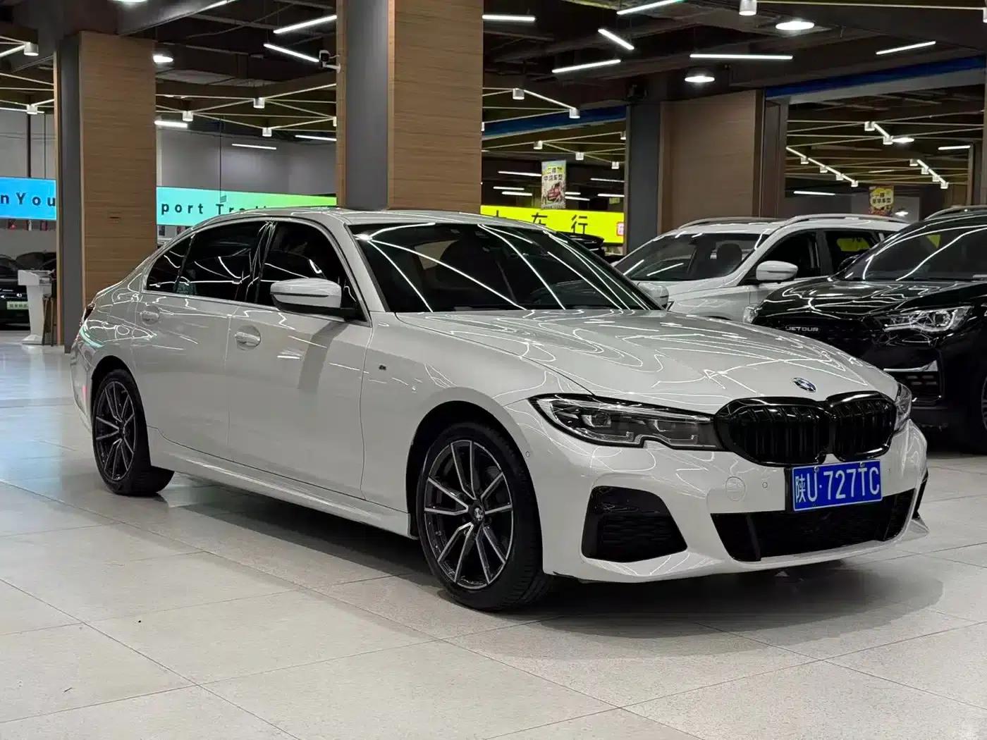2022 BMW 3 Series 325Li M Sport Package — миниатюра 3