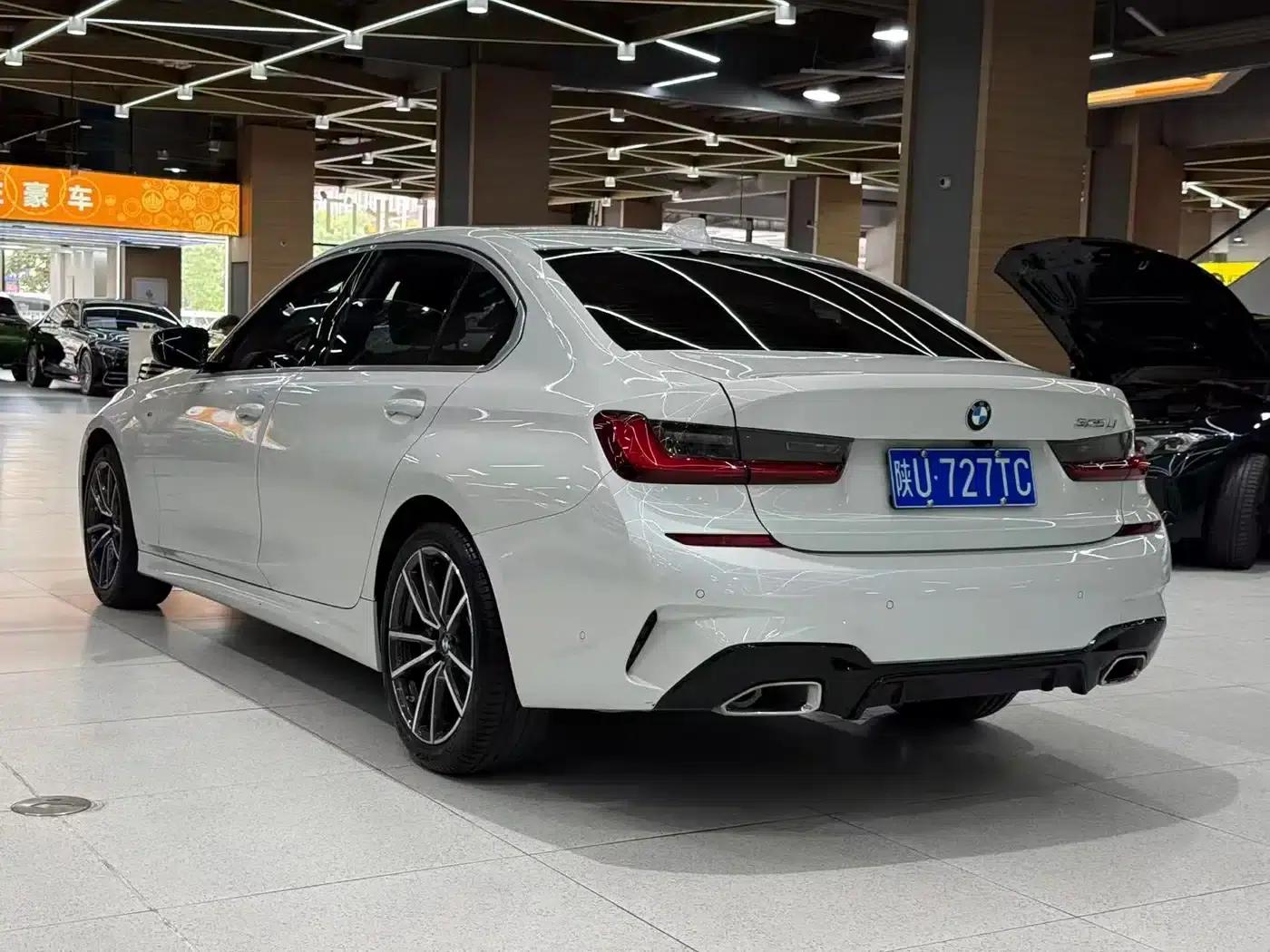 2022 BMW 3 Series 325Li M Sport Package — миниатюра 9