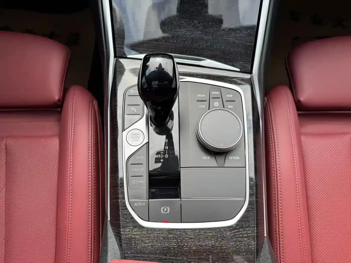 2022 BMW 3 Series 325Li M Sport Package — миниатюра 14