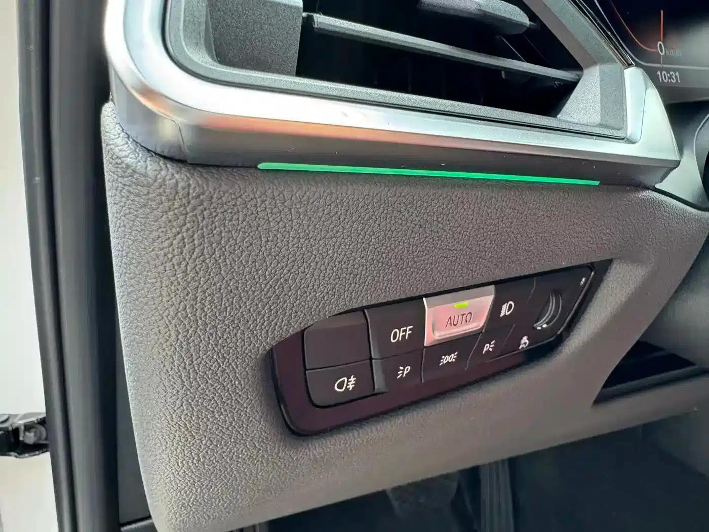 2022 BMW 3 Series 325Li M Sport Package — миниатюра 21