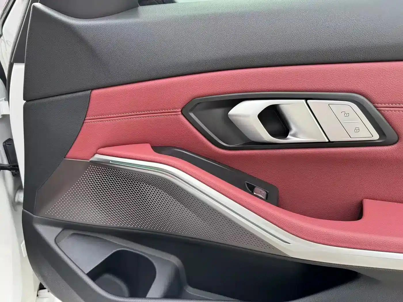 2022 BMW 3 Series 325Li M Sport Package — миниатюра 24
