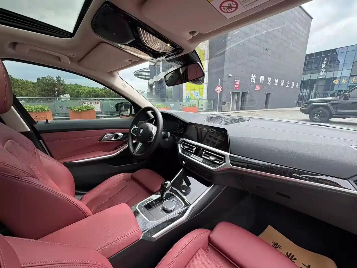 2022 BMW 3 Series 325Li M Sport Package — миниатюра 26