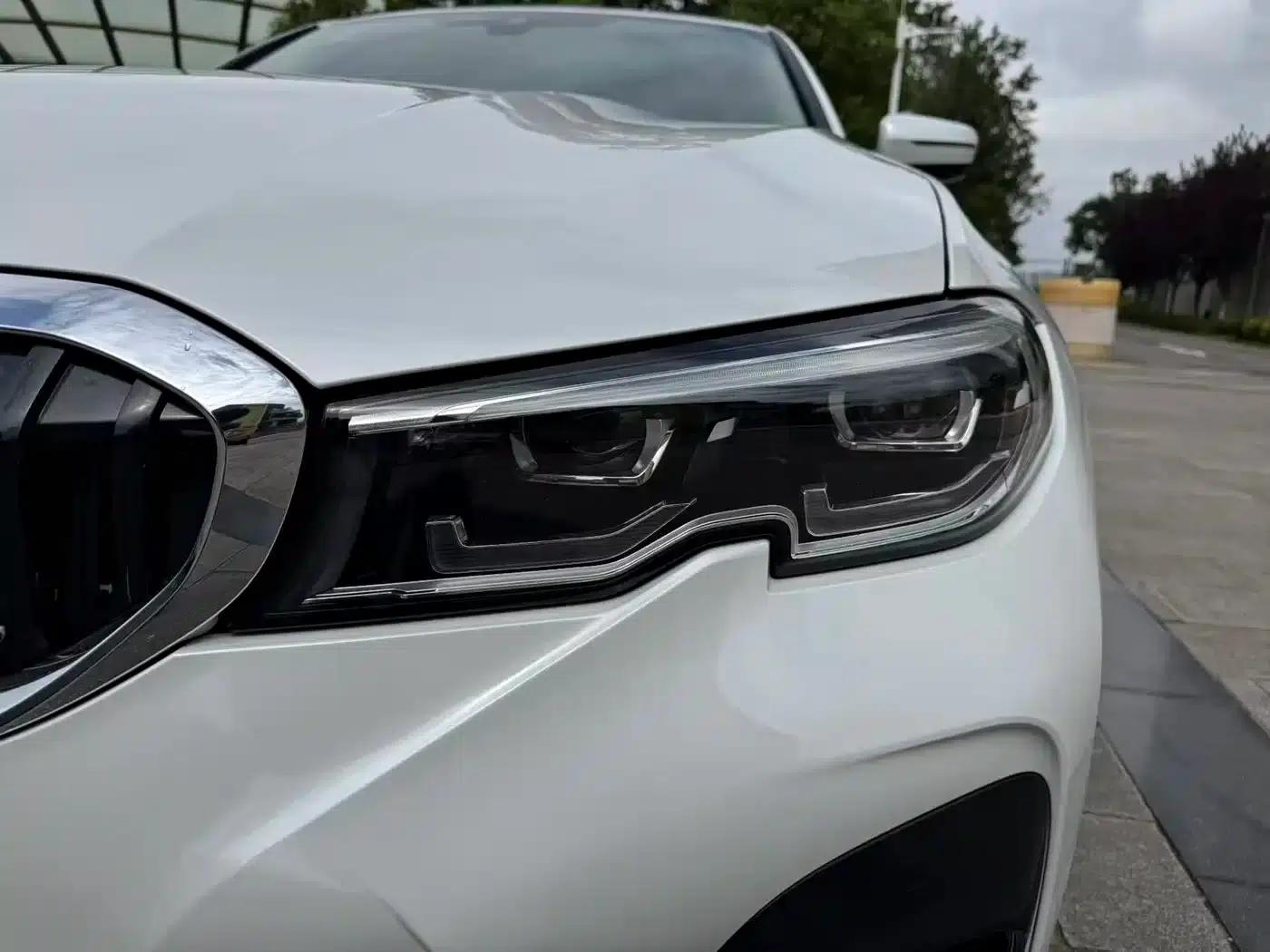2022 BMW 3 Series 325Li M Sport Package — миниатюра 31
