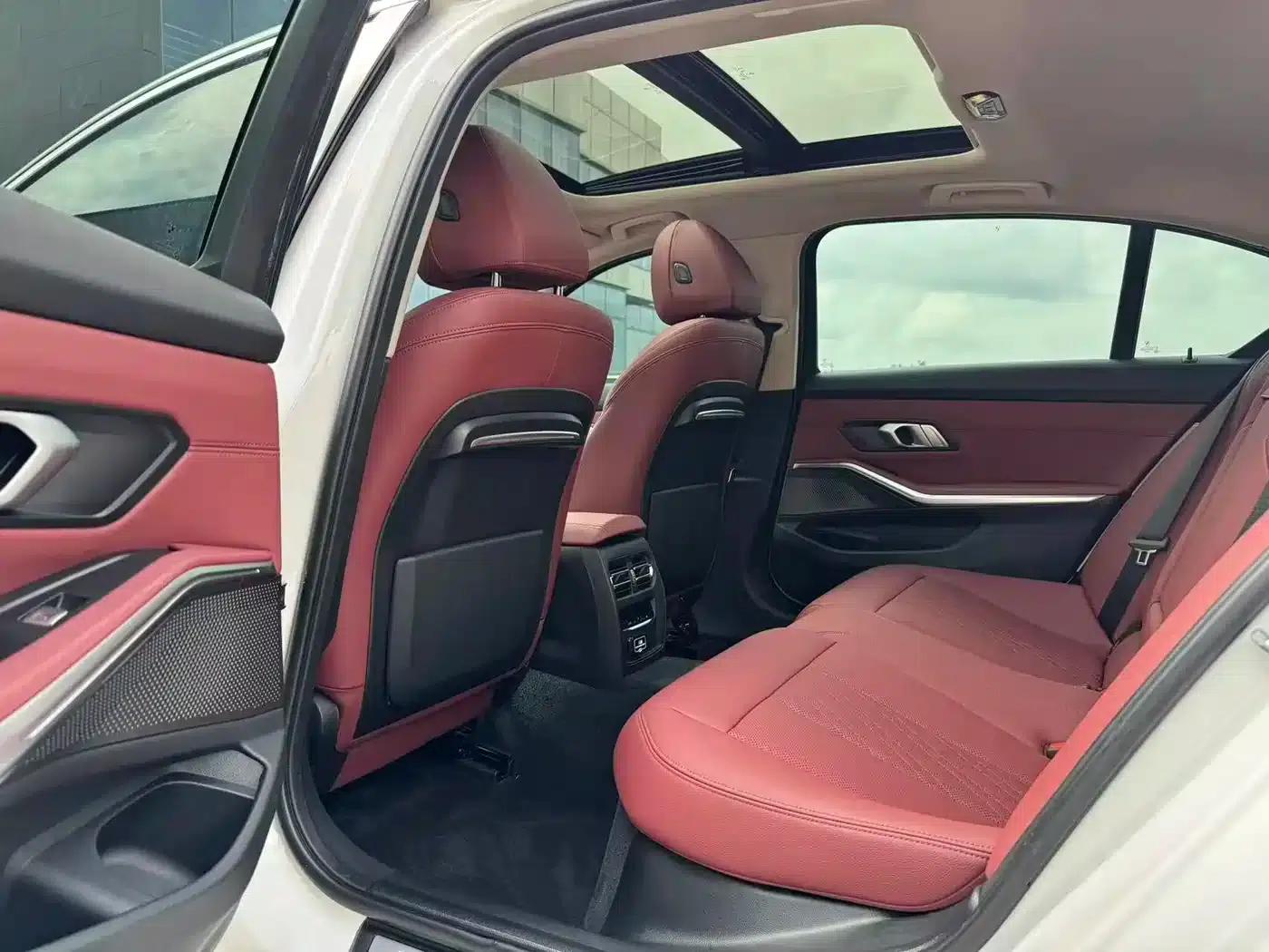 2022 BMW 3 Series 325Li M Sport Package — миниатюра 6