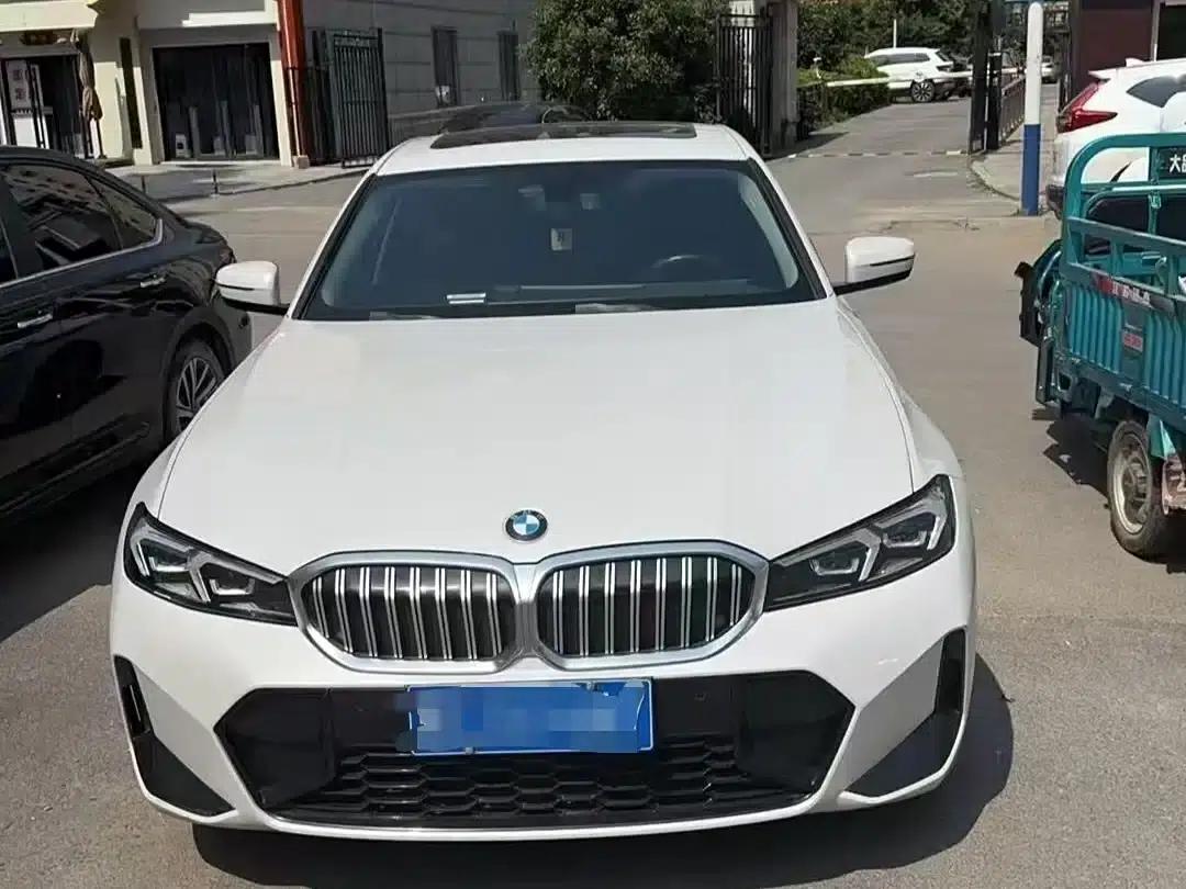 2023 BMW 3 Series 320Li M Sport Package — миниатюра 1