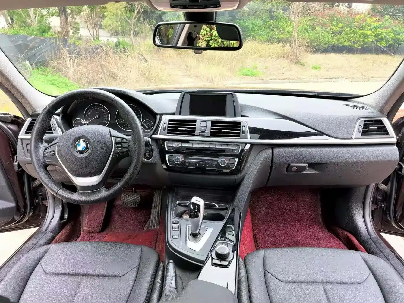 2017 BMW 3 Series 320Li Fashion Edition — миниатюра 9