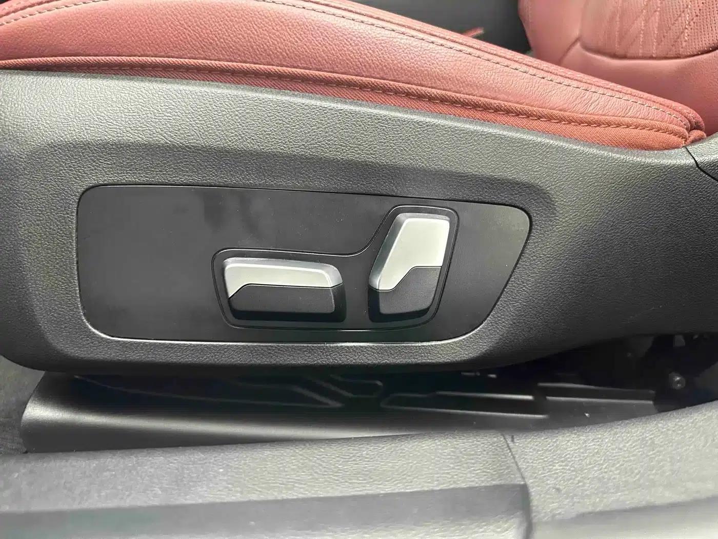2022 BMW 3 Series Facelift 320Li M Sport Package — миниатюра 11