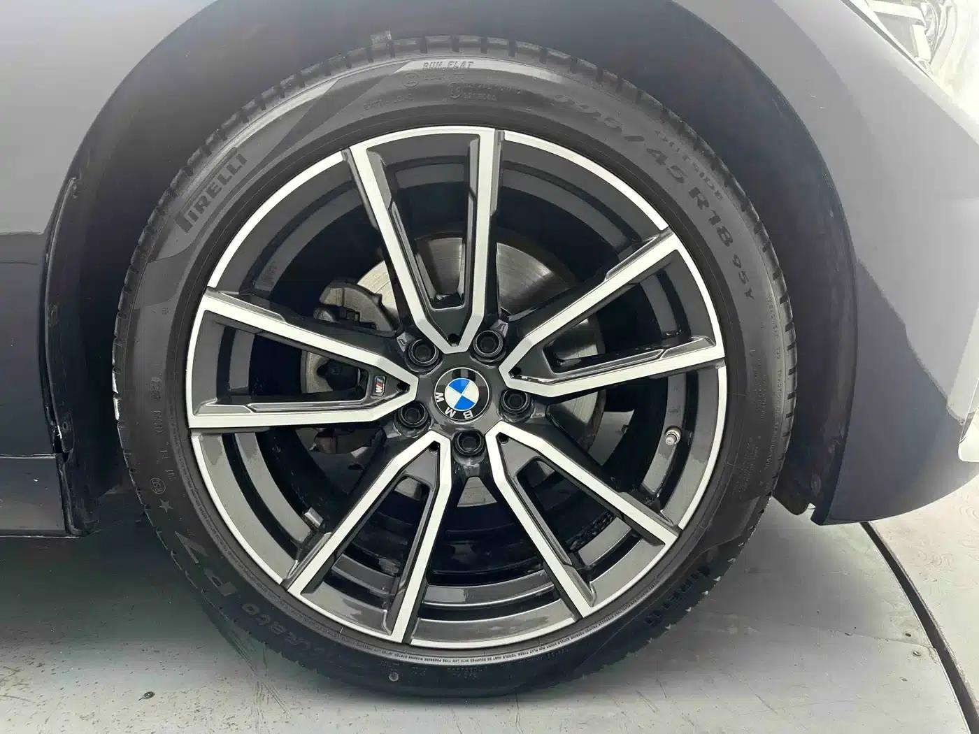 2022 BMW 3 Series Facelift 320Li M Sport Package — миниатюра 8