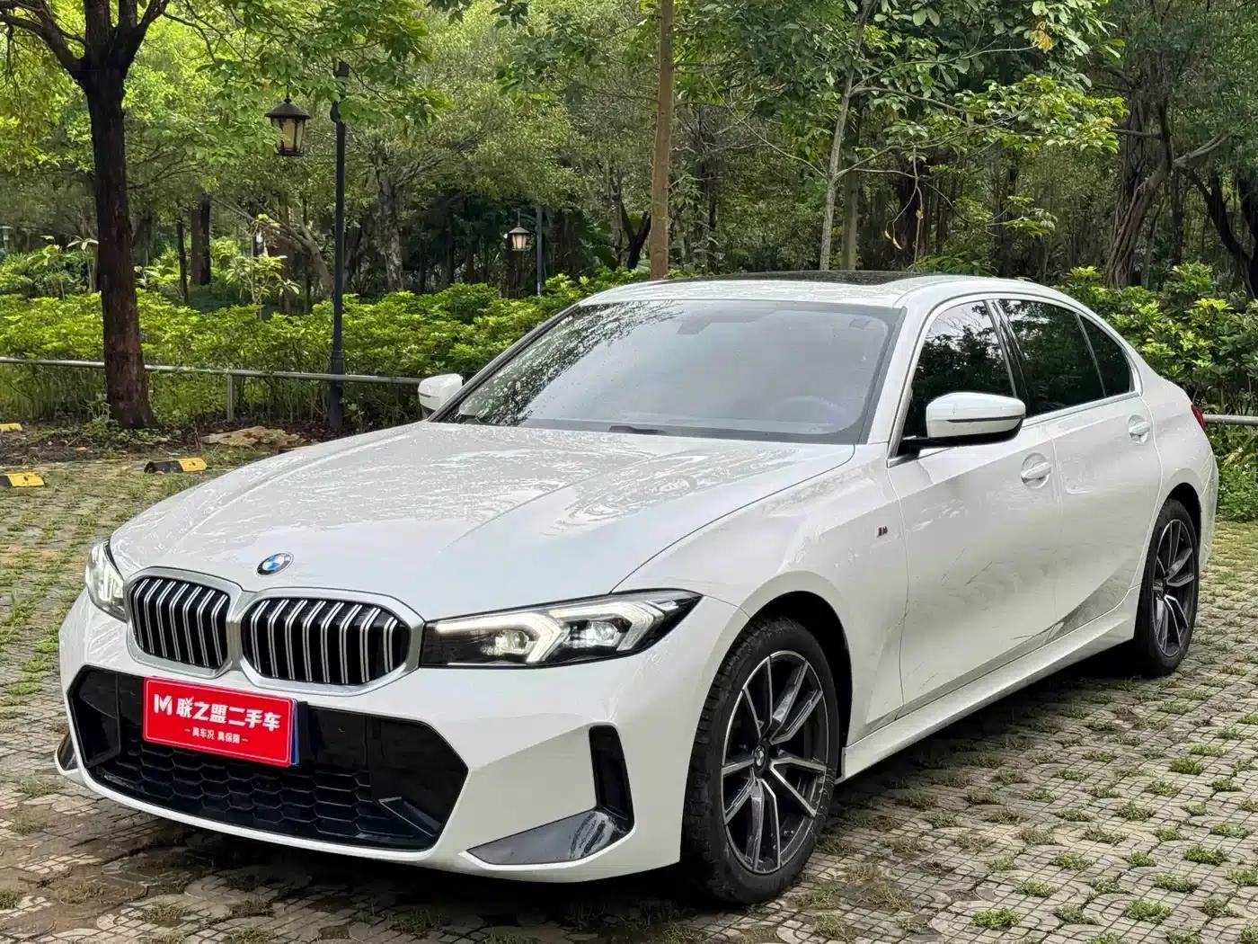 2023 BMW 3 Series 320Li M Sport Package — миниатюра 1