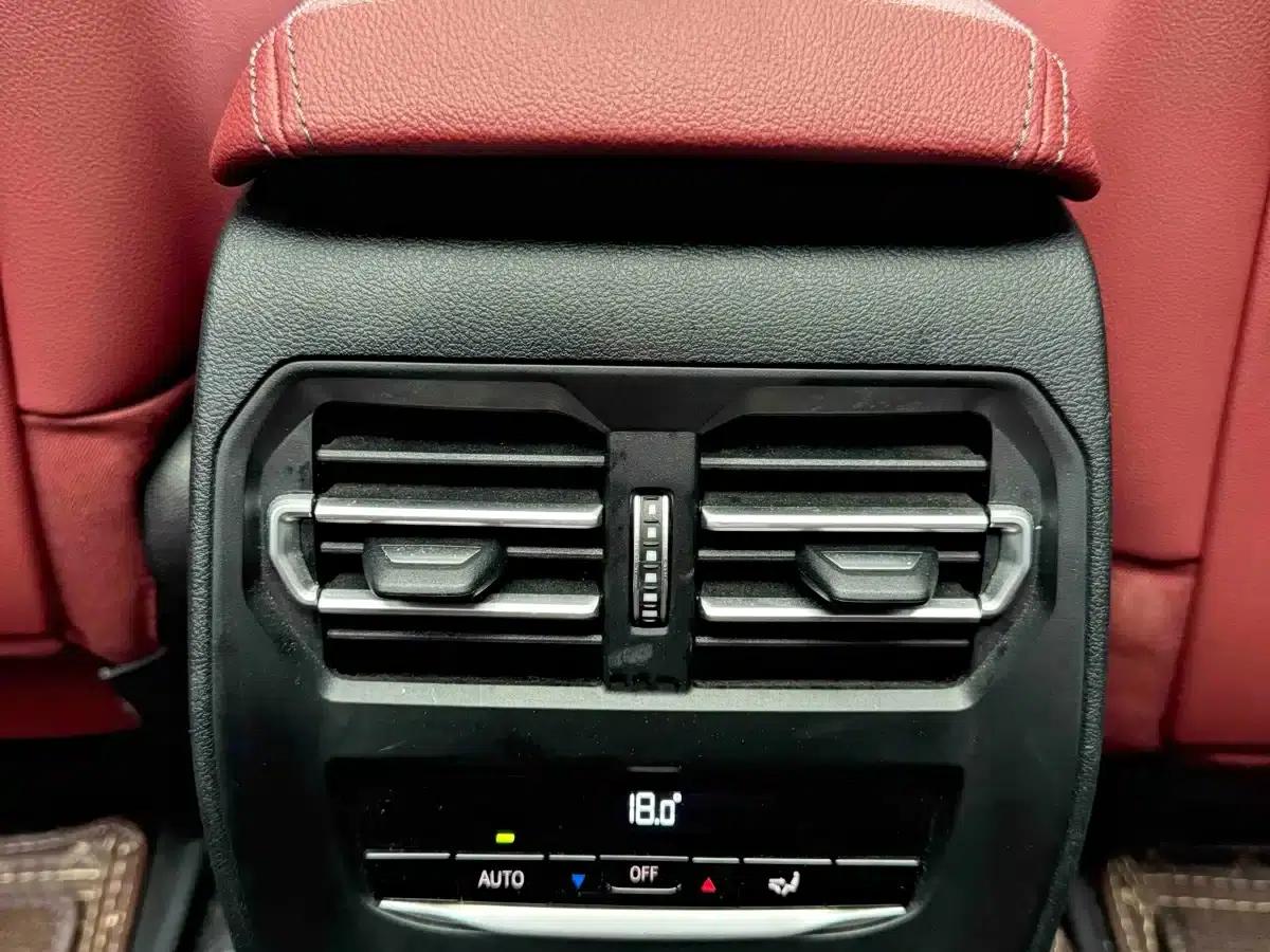 2023 BMW 3 Series 320Li M Sport Package — миниатюра 13