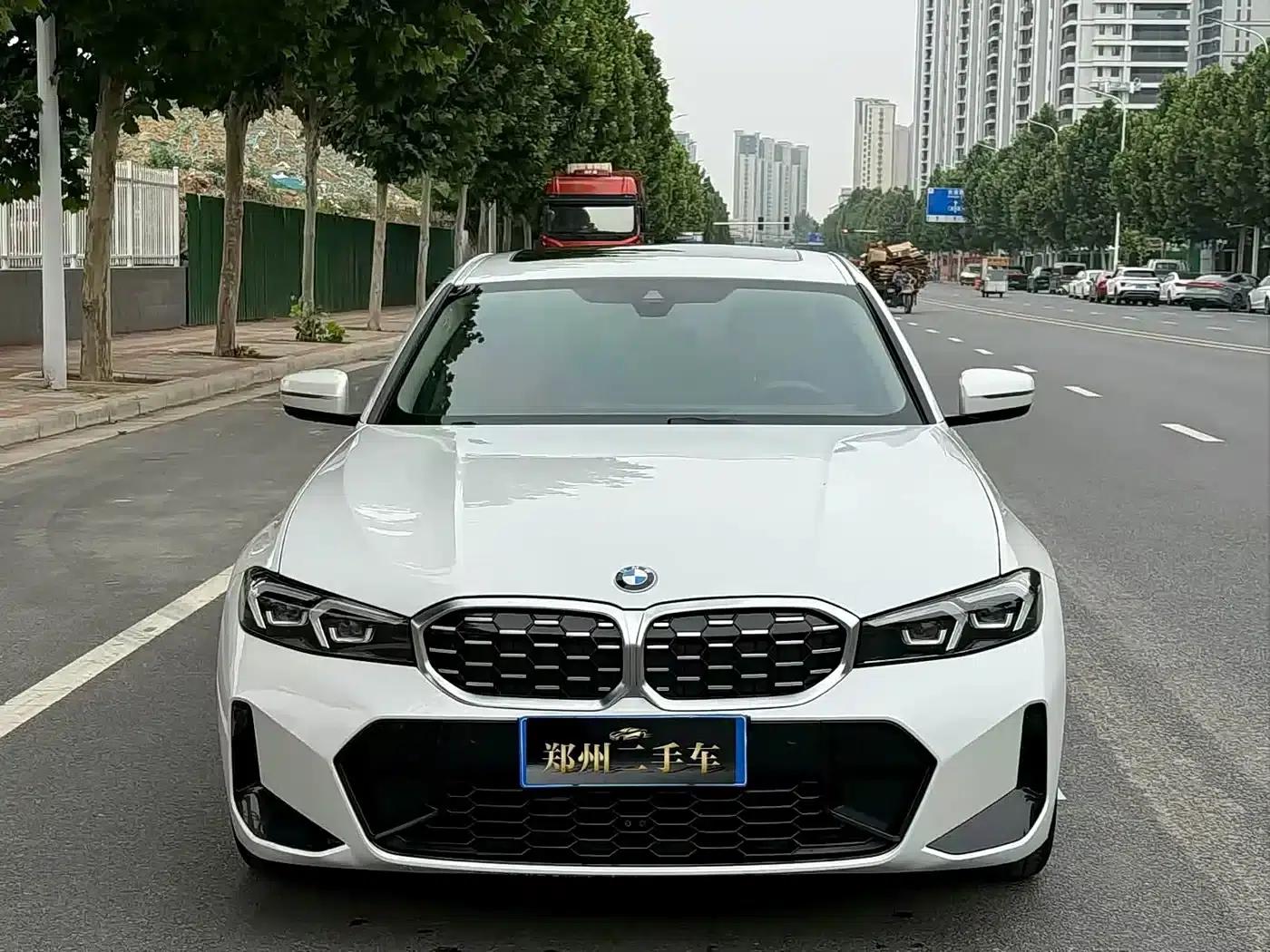 2024 BMW 3 Series 325i M Sport Package — миниатюра 2
