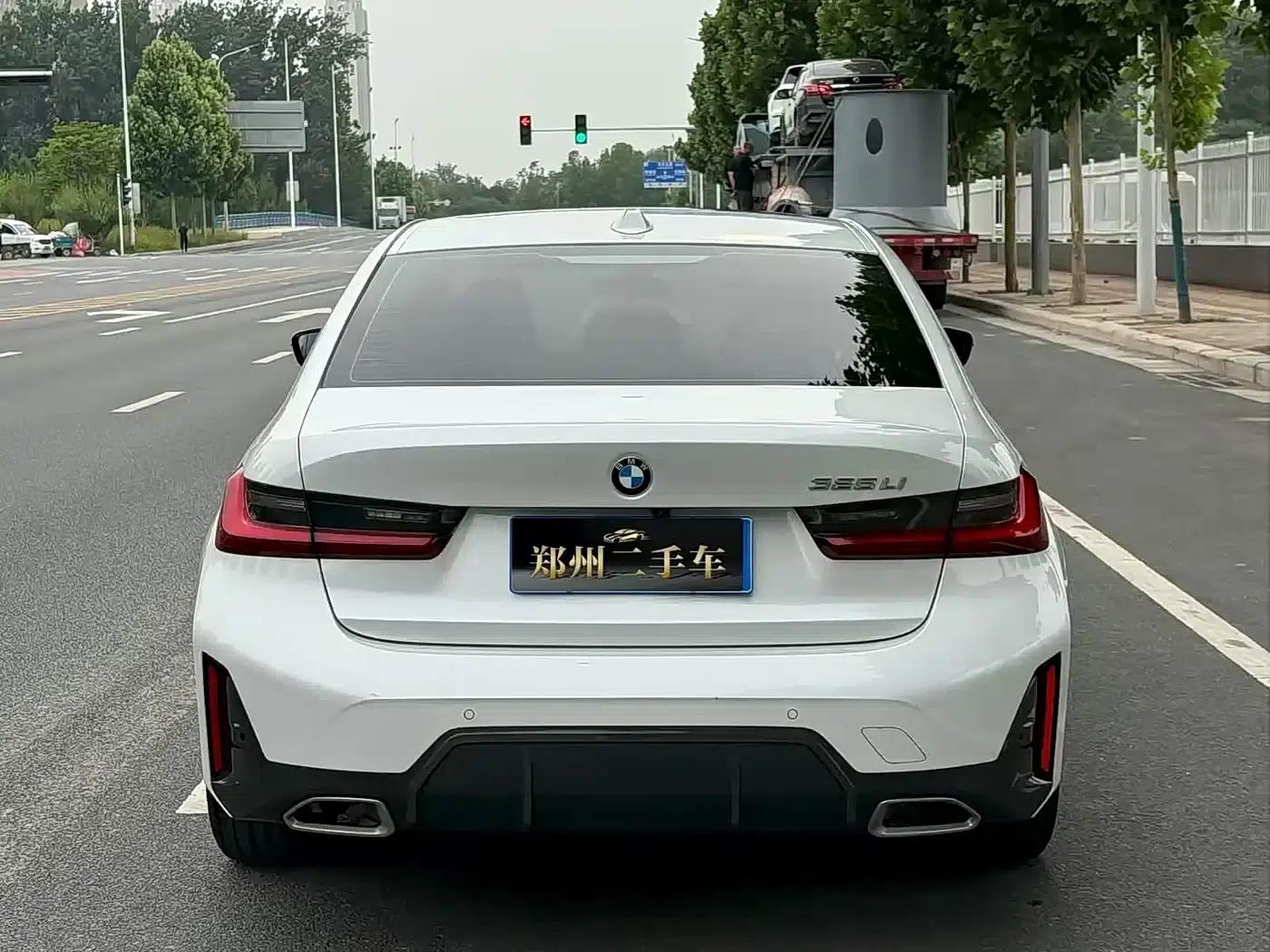 2024 BMW 3 Series 325i M Sport Package — миниатюра 17