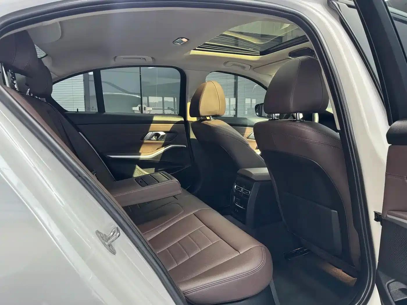 2020 BMW 3 Series 320i Sport Package — миниатюра 14