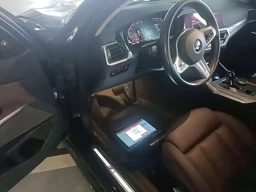 2020 BMW 3 Series Facelift 325i M Sport Shadow Edition — миниатюра 16