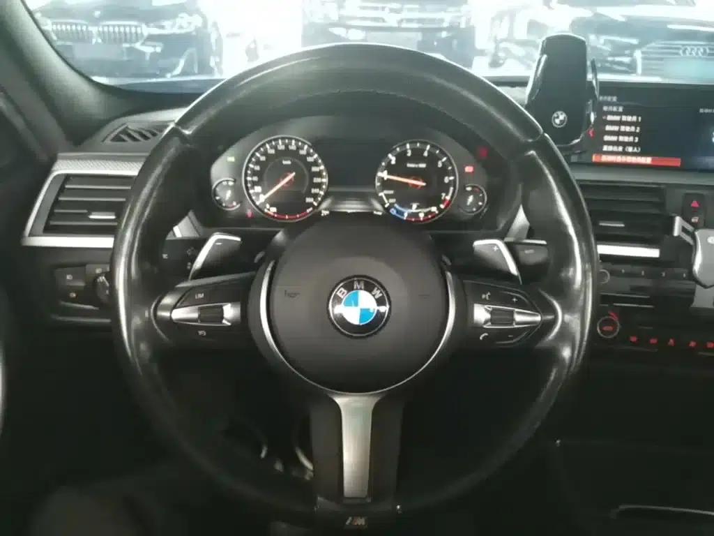 2019 BMW 3 Series 320i M Sport Shadow Edition — миниатюра 11