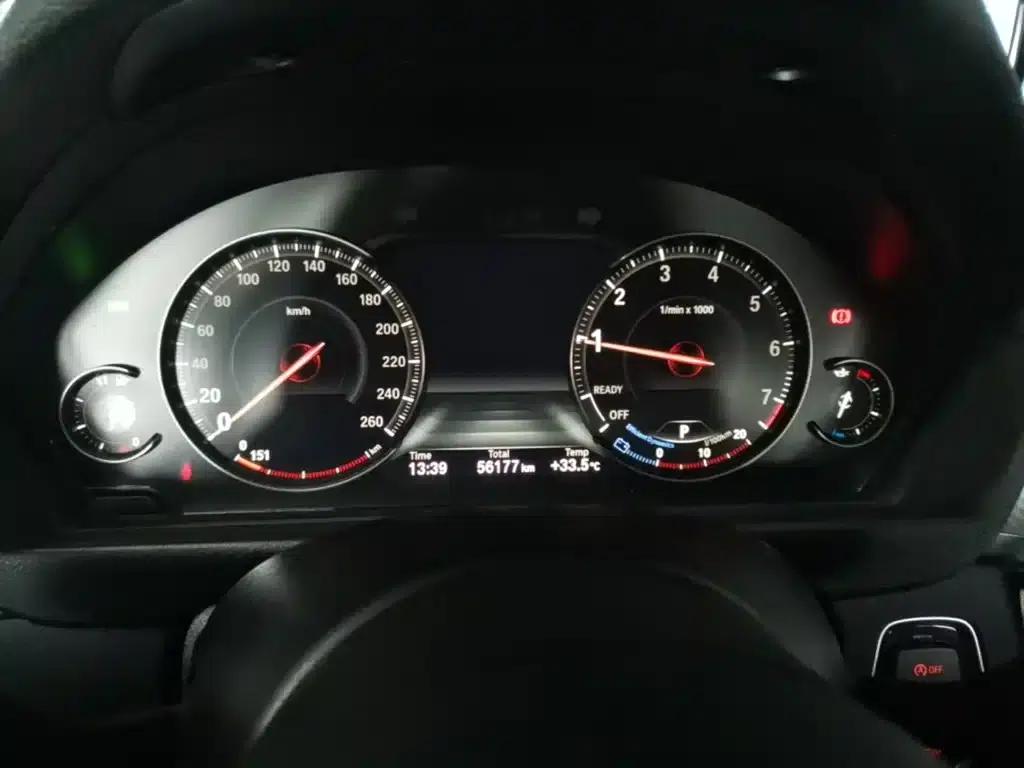 2019 BMW 3 Series 320i M Sport Shadow Edition — миниатюра 12