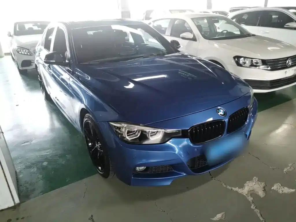 2019 BMW 3 Series 320i M Sport Shadow Edition — миниатюра 4