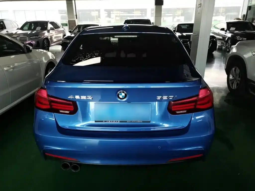 2019 BMW 3 Series 320i M Sport Shadow Edition — миниатюра 6