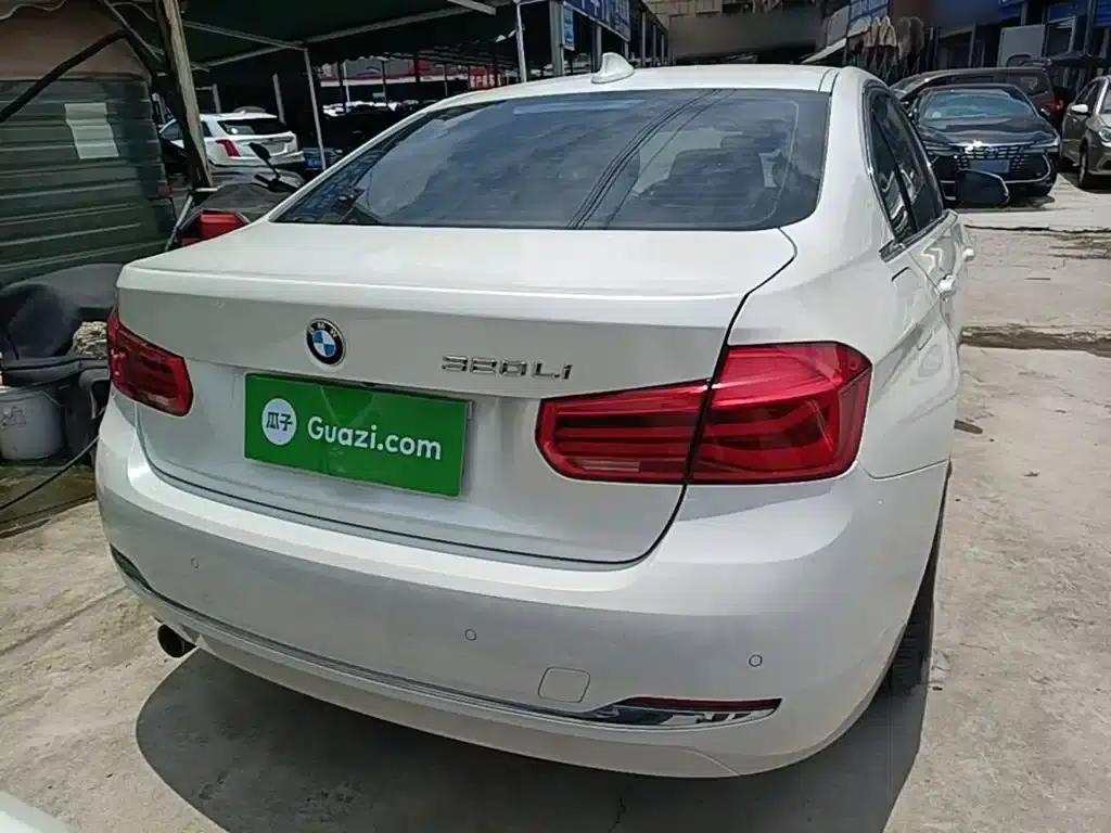 BMW 3 Series 2015 320Li Super Enjoyment Edition Fashion Model — миниатюра 6