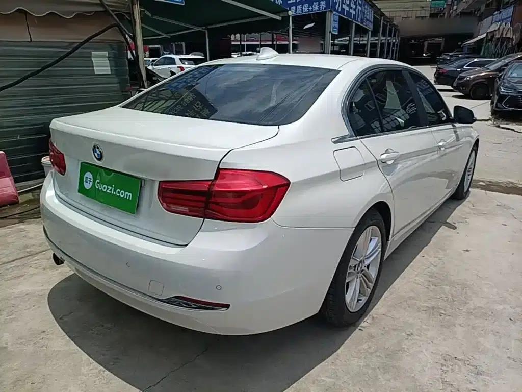 BMW 3 Series 2015 320Li Super Enjoyment Edition Fashion Model — миниатюра 7