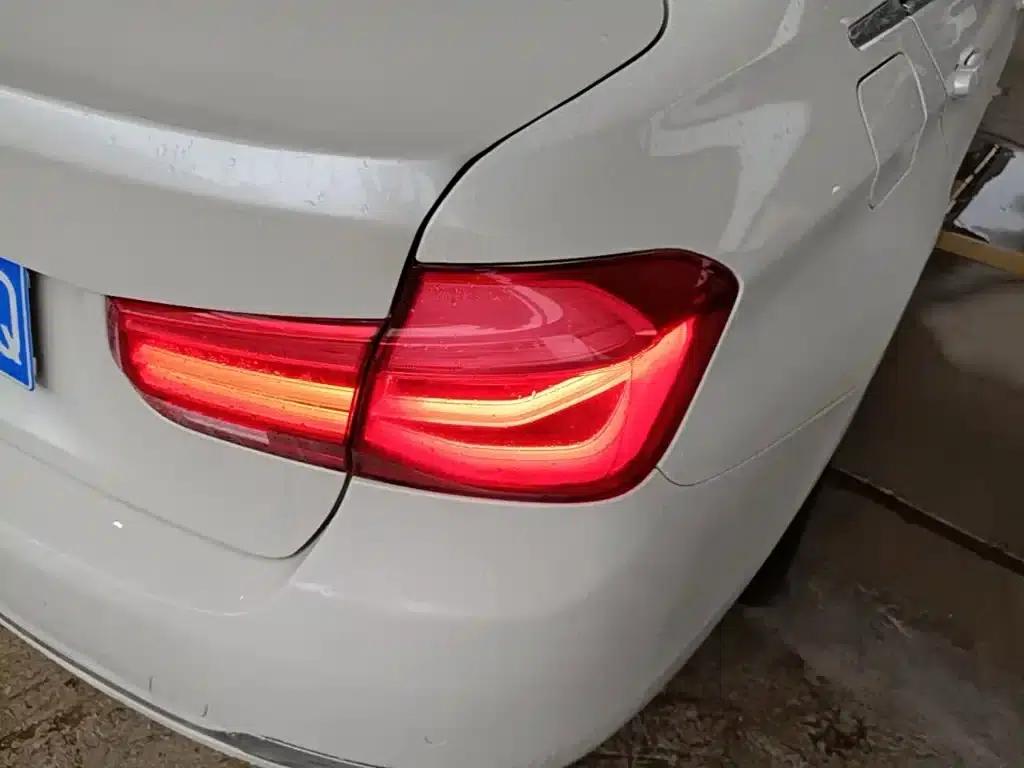 2017 BMW 3 Series 320Li Fashion Edition — миниатюра 8