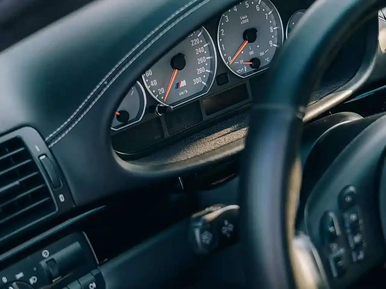 BMW 3 Series (Imported) 2003 Model 3.2L Manual — миниатюра 19