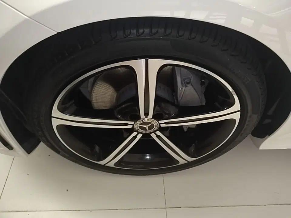 Mercedes-Benz CLS 2018 CLS 350 4MATIC — миниатюра 10