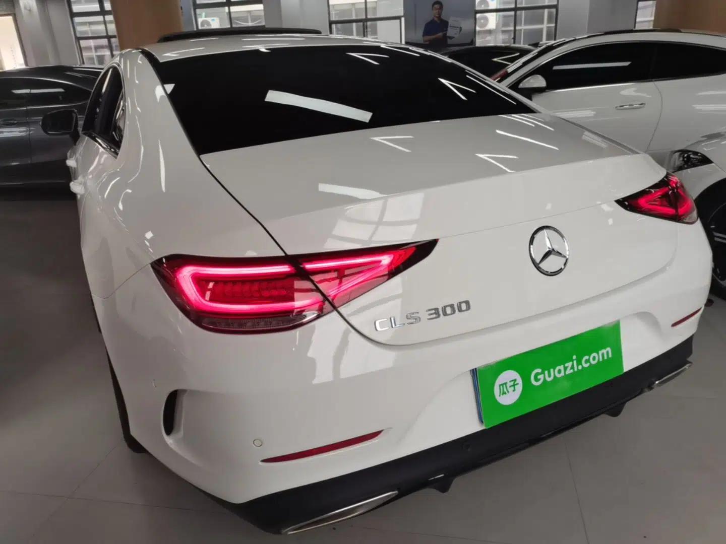 Mercedes-Benz CLS 2018 CLS 300 Dynamic Edition — миниатюра 4