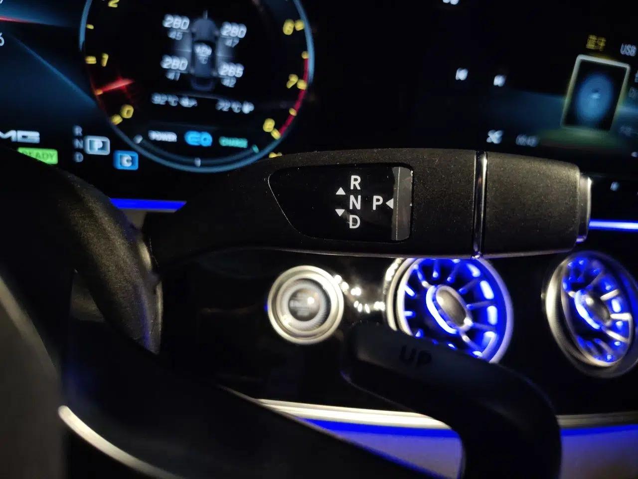Mercedes-Benz AMG GT 2023 AMG GT 50 4MATIC+ Four-Door Coupe — миниатюра 14