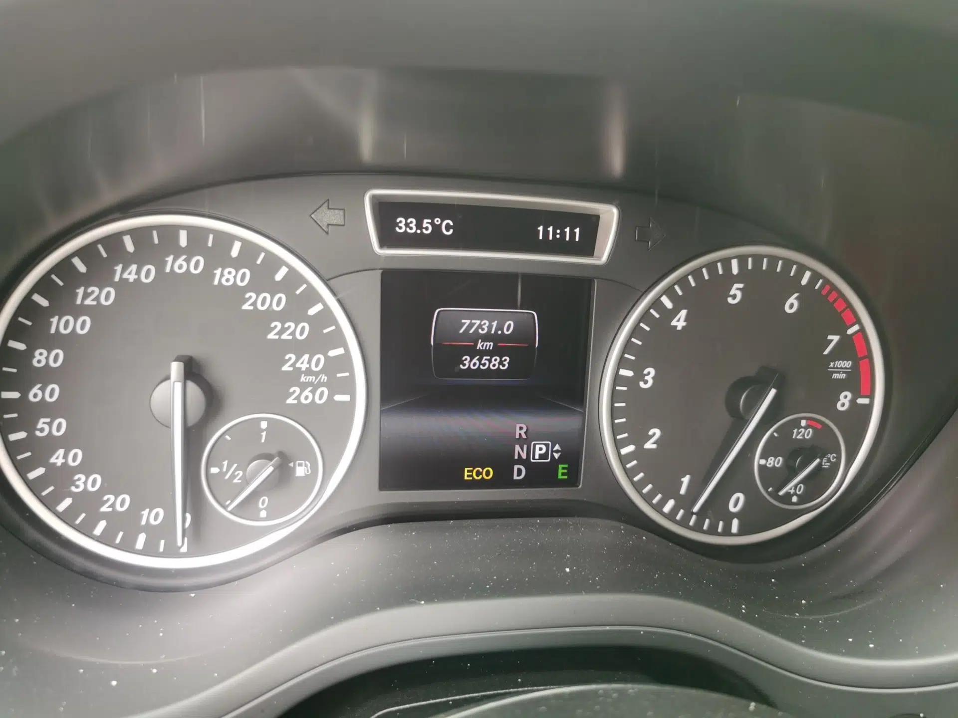 Mercedes-Benz B-Class 2012 B 200 — миниатюра 12