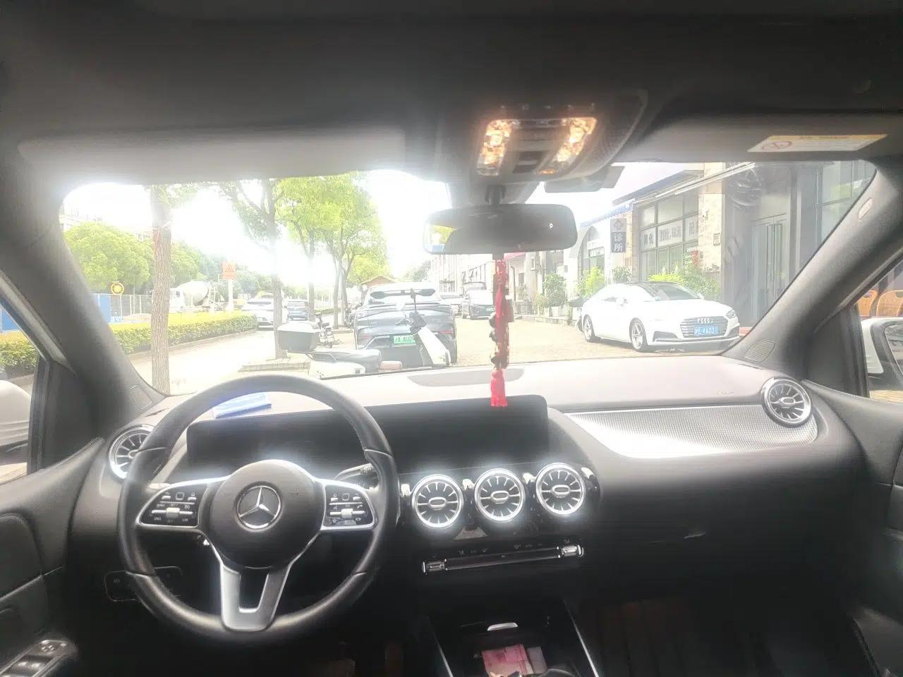 Mercedes-Benz B-Class 2021 B 200 Fashion Model — миниатюра 18