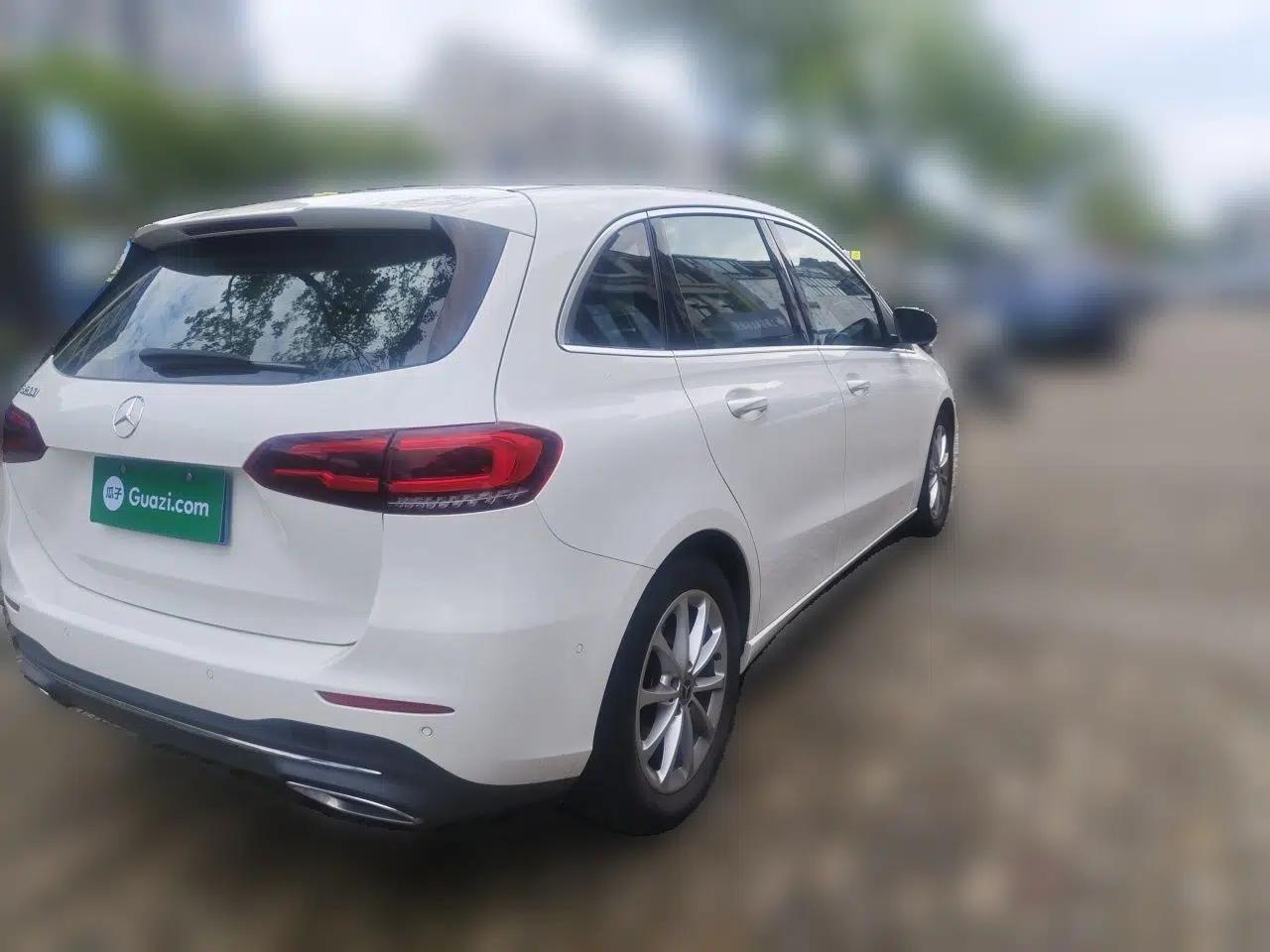 Mercedes-Benz B-Class 2021 B 200 Fashion Model — миниатюра 6