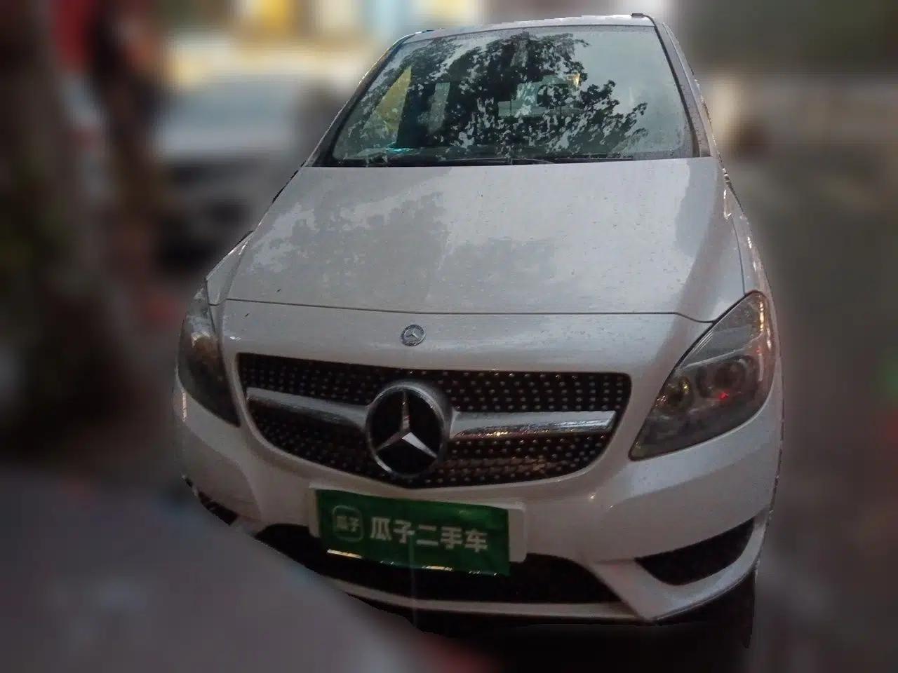 Mercedes-Benz B-Class 2012 B 180 — миниатюра 2