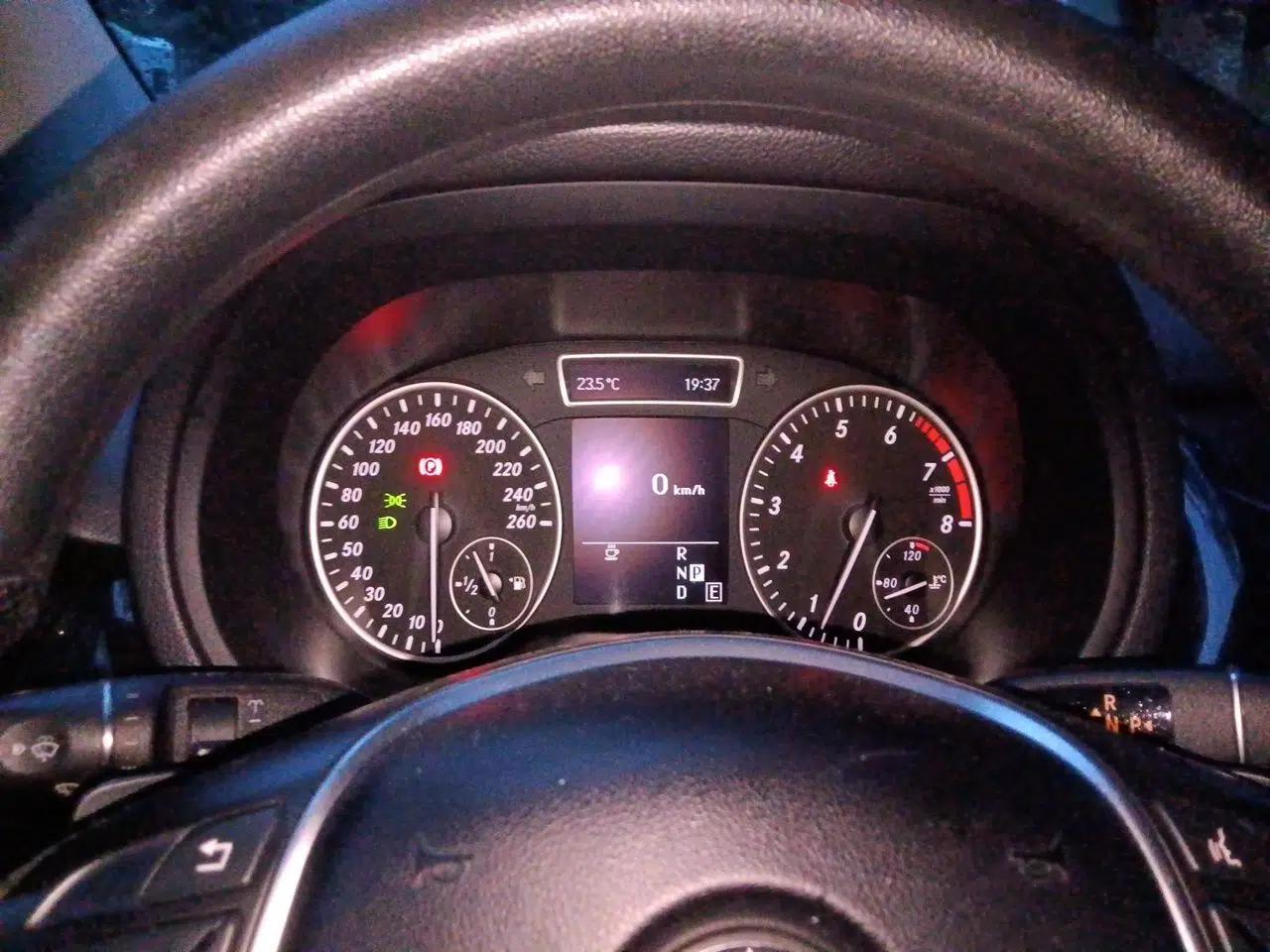 Mercedes-Benz B-Class 2012 B 180 — миниатюра 11