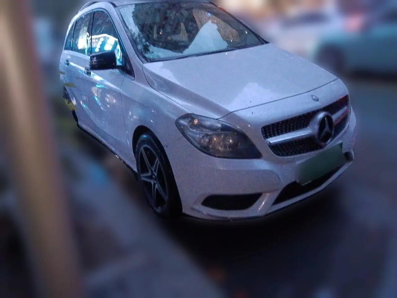 Mercedes-Benz B-Class 2012 B 180 — миниатюра 3