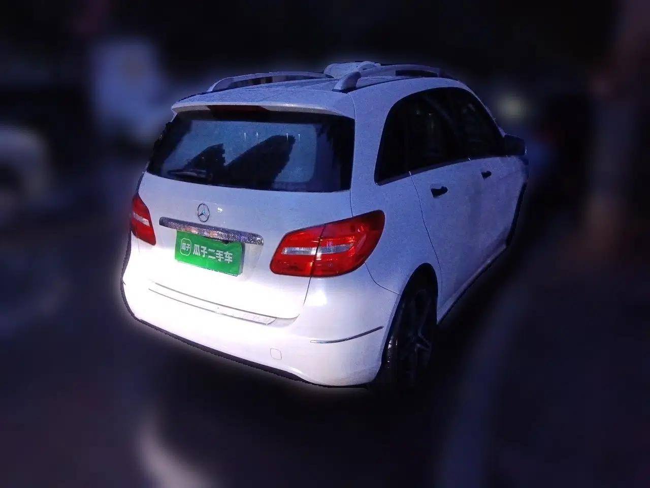 Mercedes-Benz B-Class 2012 B 180 — миниатюра 6