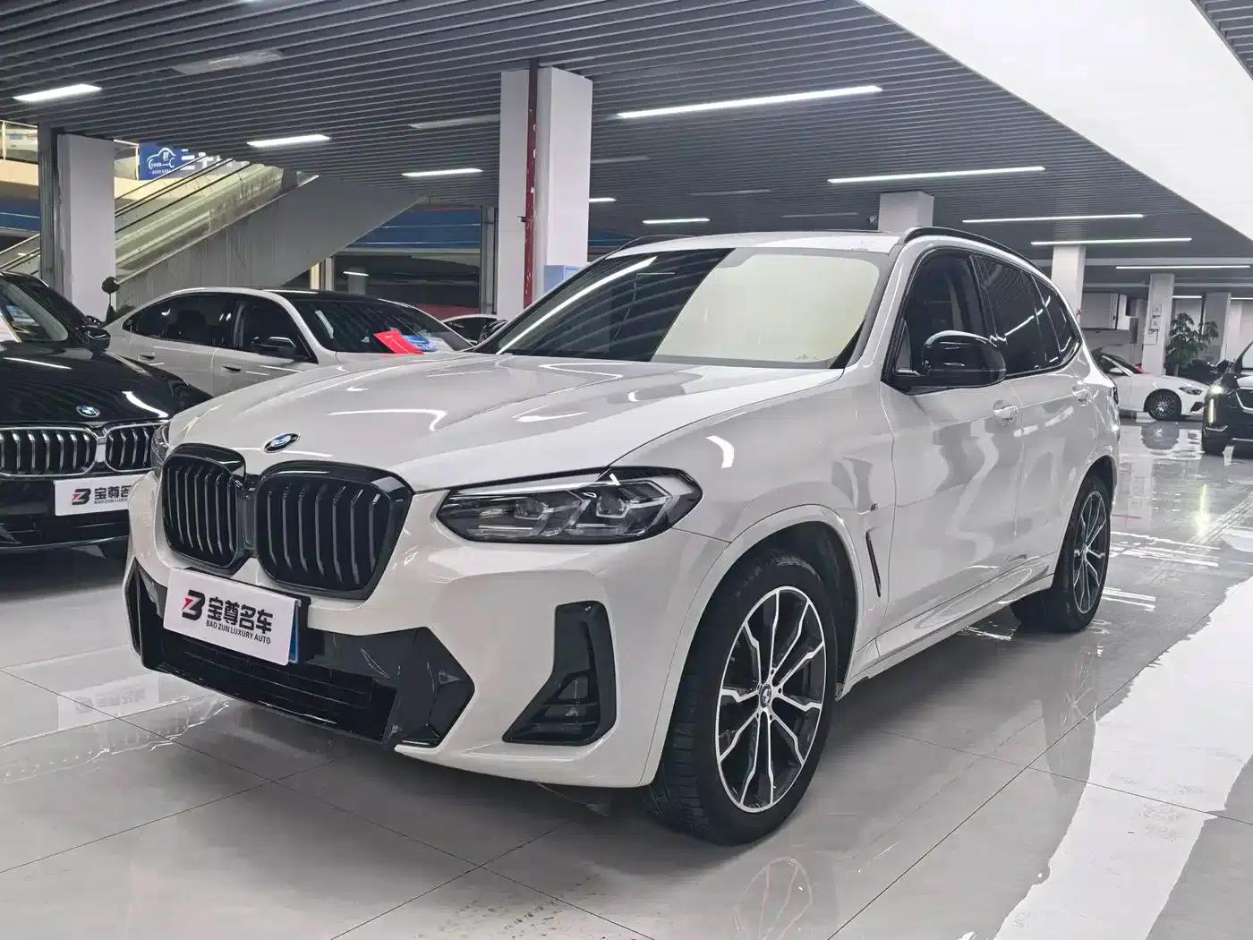 BMW X3 2022 xDrive30i Leading Edition M Sport Package — миниатюра 1