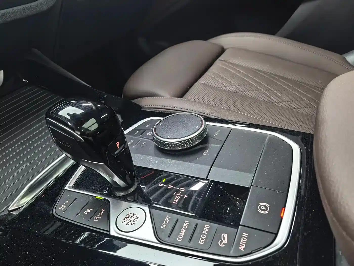 BMW X3 2022 xDrive30i Leading Edition M Sport Package — миниатюра 16