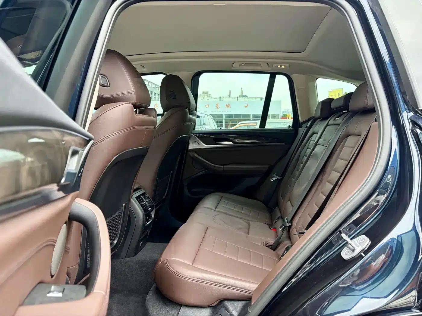 BMW X3 2021 xDrive30i Leading M Sport Package — миниатюра 6