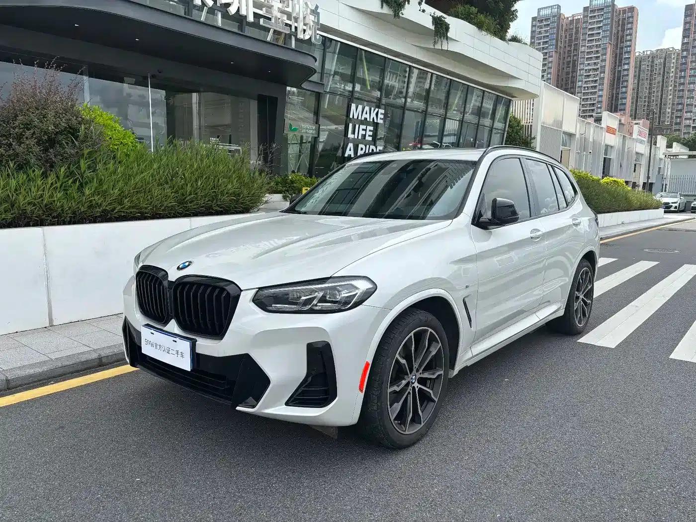 BMW X3 2022 xDrive30i Leading Edition M Sport Package — миниатюра 1