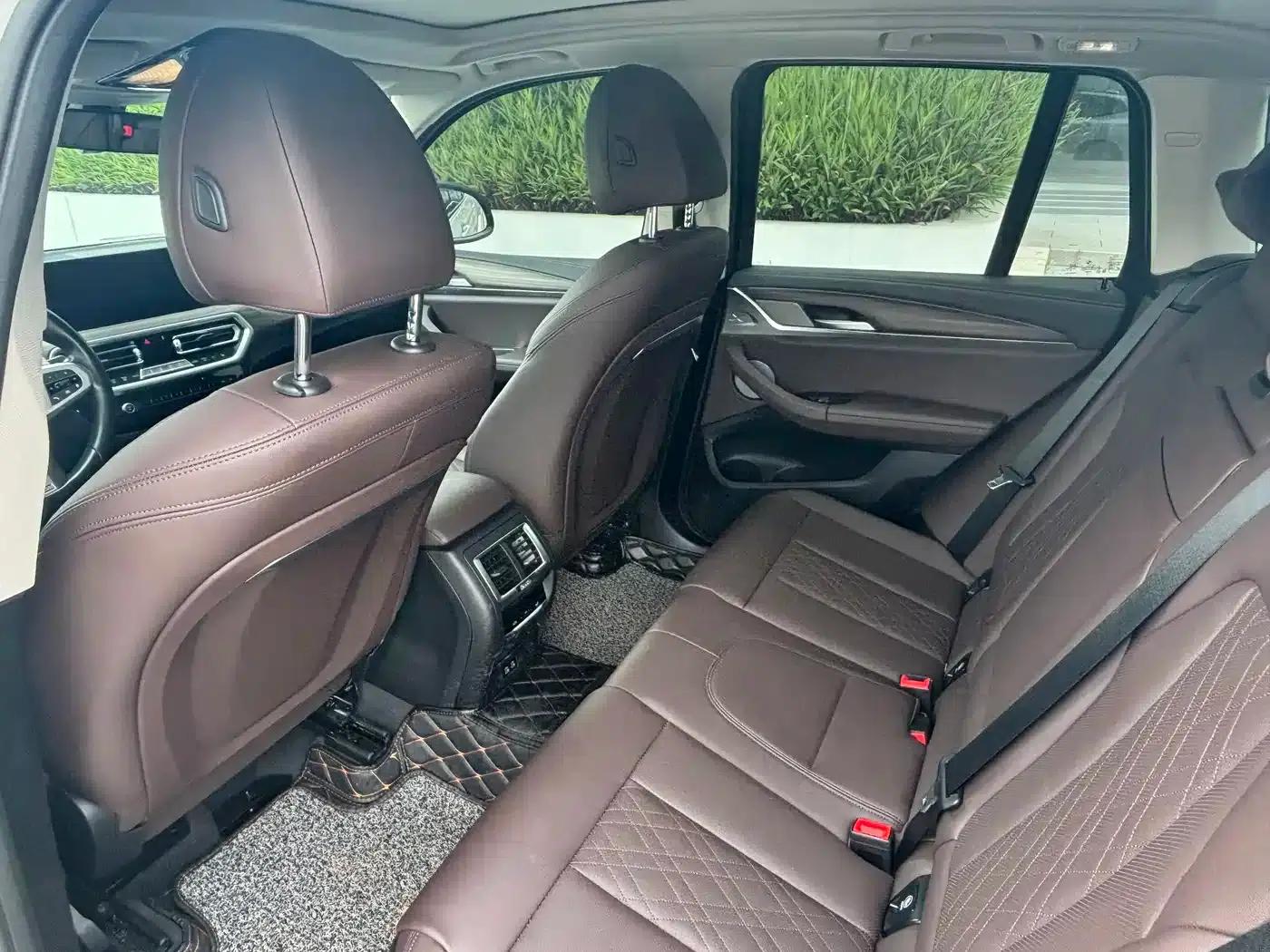 BMW X3 2022 xDrive30i Leading Edition M Sport Package — миниатюра 10