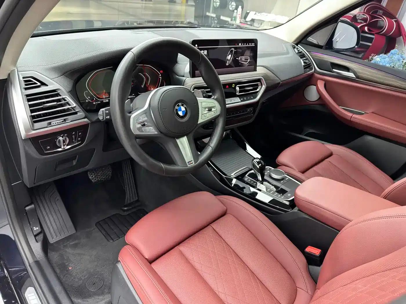 BMW X3 2023 xDrive30i Leading Edition M Sport Package — миниатюра 12
