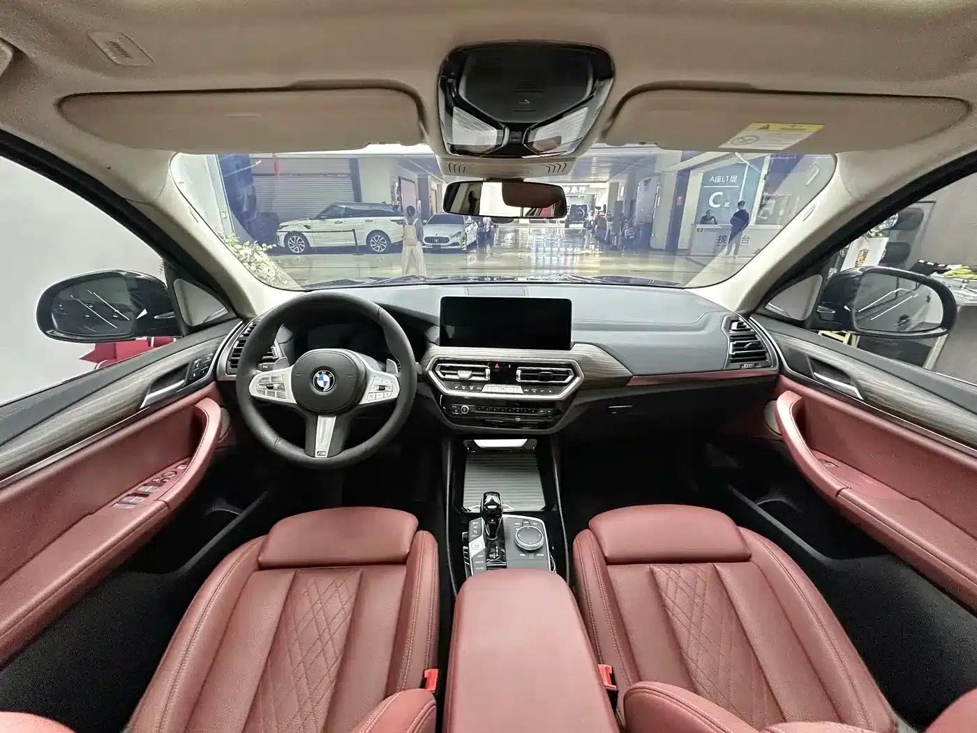 BMW X3 2023 xDrive30i Leading Edition M Sport Package — миниатюра 9